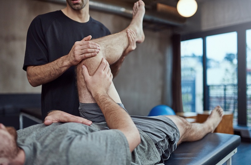 Hiring Sports Physiotherapy Service